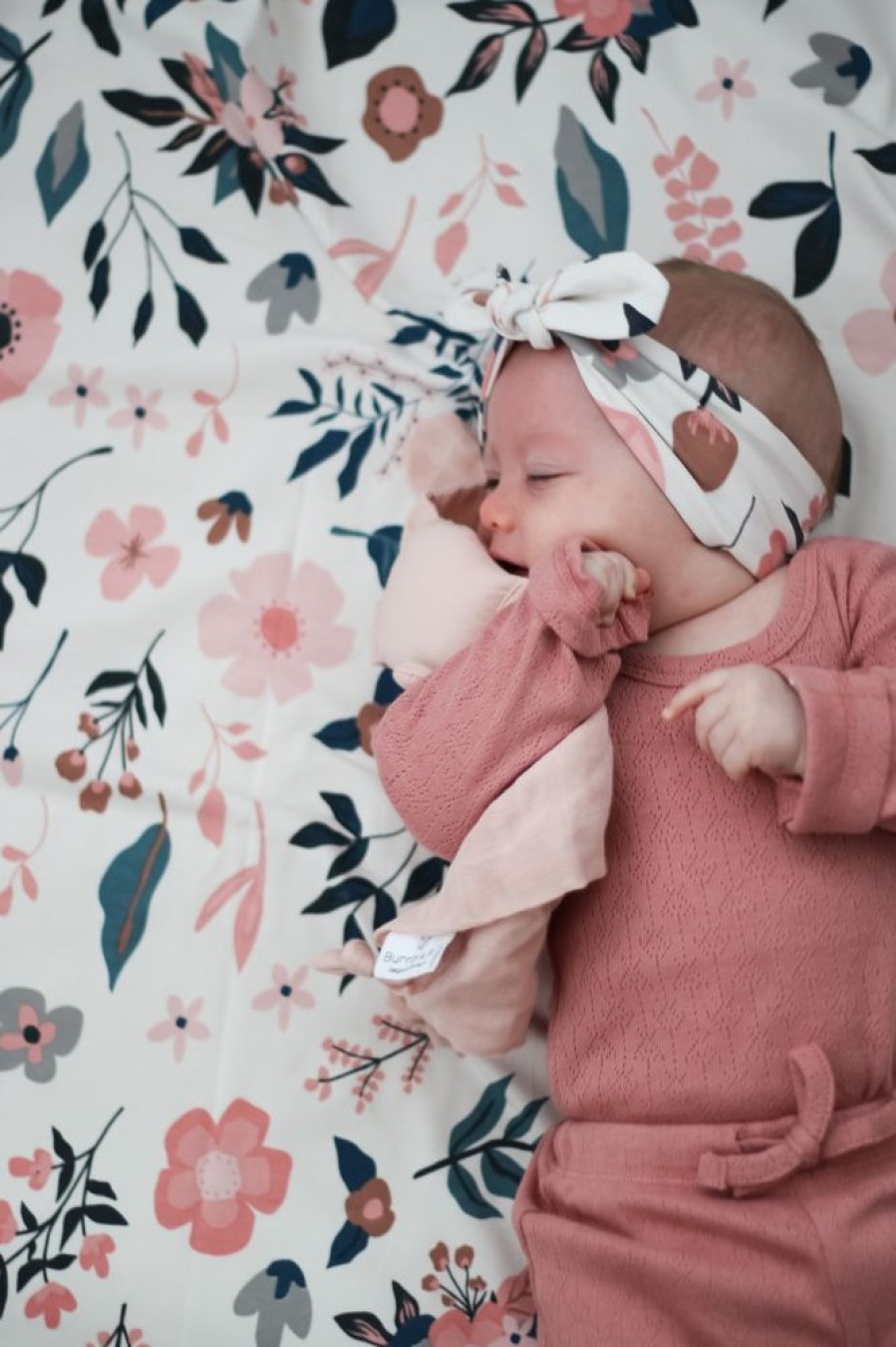 Shop Products Burrow & Be | Pink Clementine Swaddle